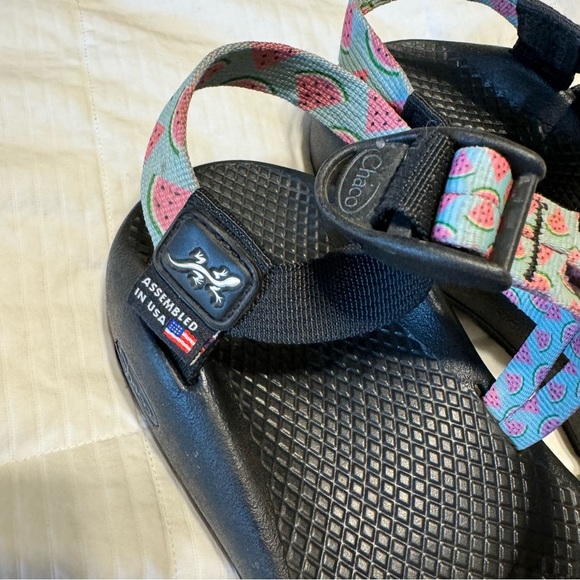Chaco Watermelon Sandals - Size 8 - Picture 4 of 8